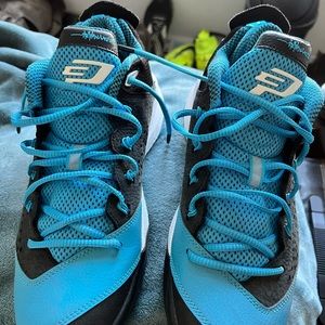 Air Jordan CP3, size 10.5 almost new lightly worn. Carolina Blue.
